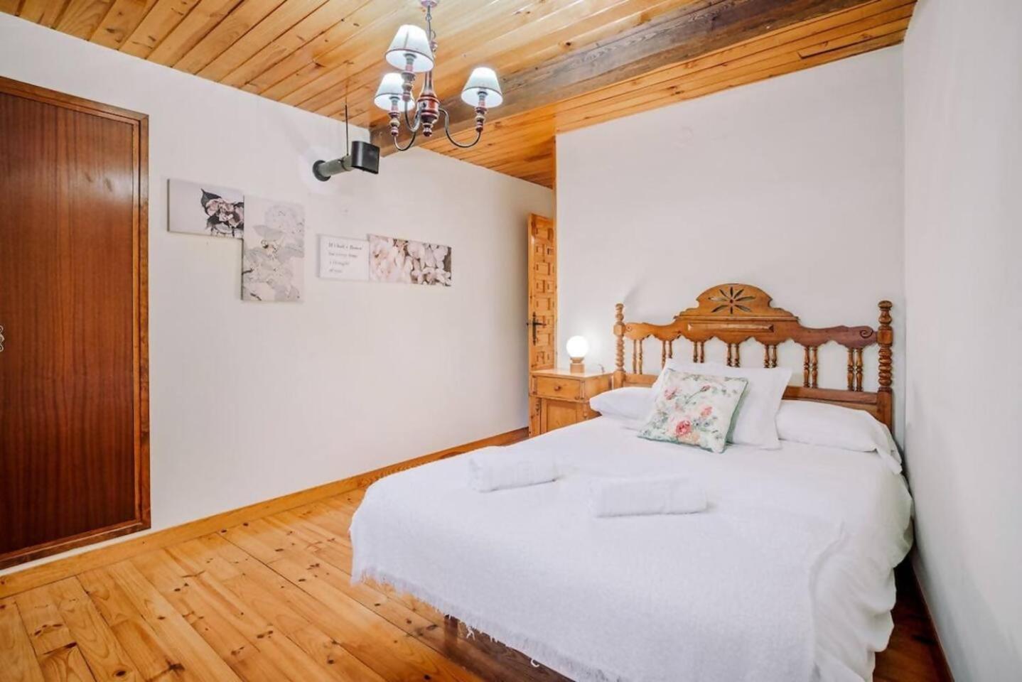 Sallent de Gállego Casa Rural Arix מראה חיצוני תמונה